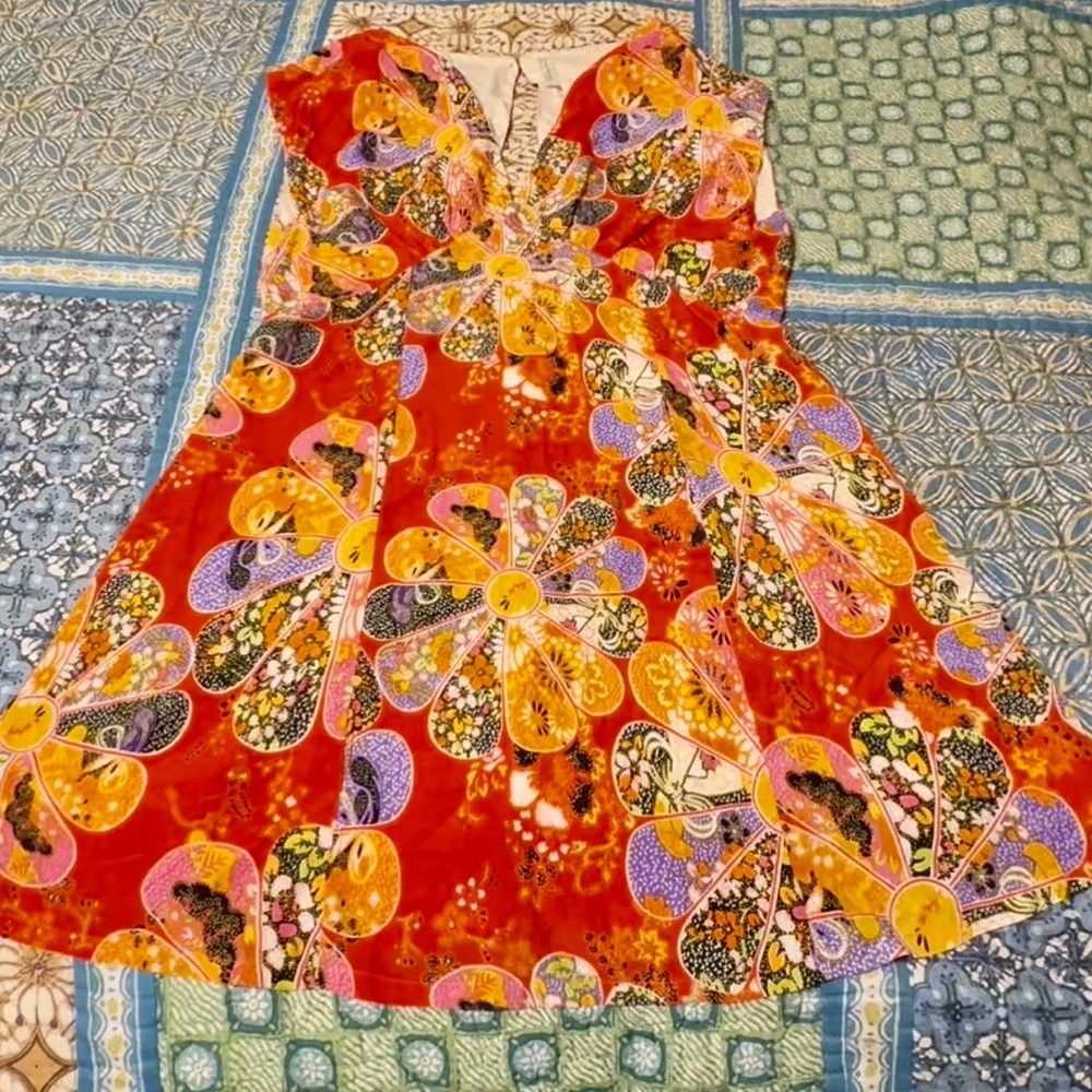 Gypsy Junkies floral/paisley print dress, sz m/l, gently used with no flaws.